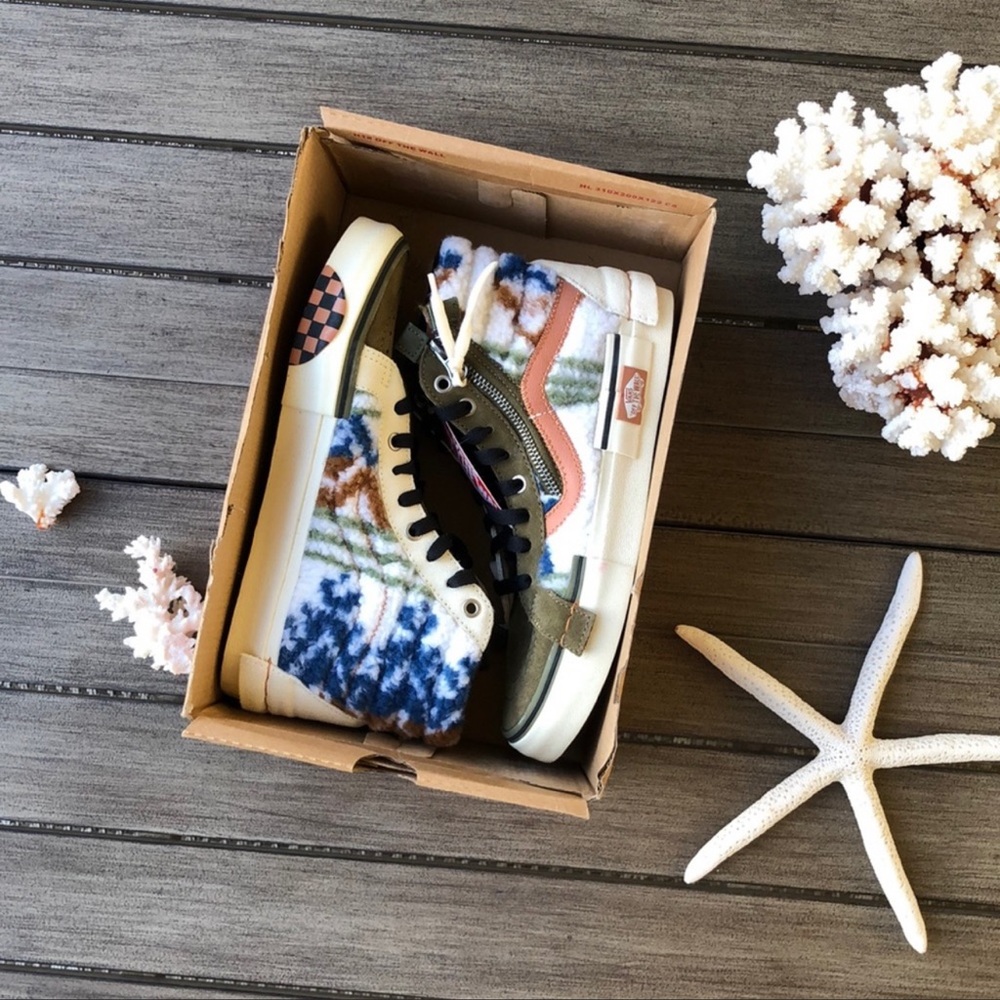 🌴🔆VANS- HI TOPS ZIPPER CARPET AWESOMENESS🔆🌴 - Picture 13 of 14